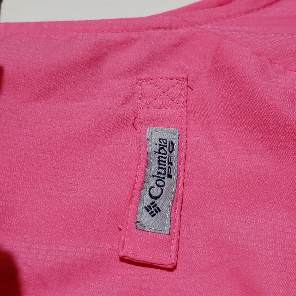 Colombia PFG sleeveless top - Picture 3 of 6